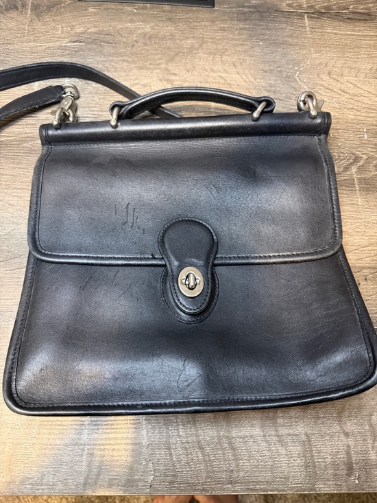 Coach Handbags - Vintage Coach Willis Bag (model number 9927),